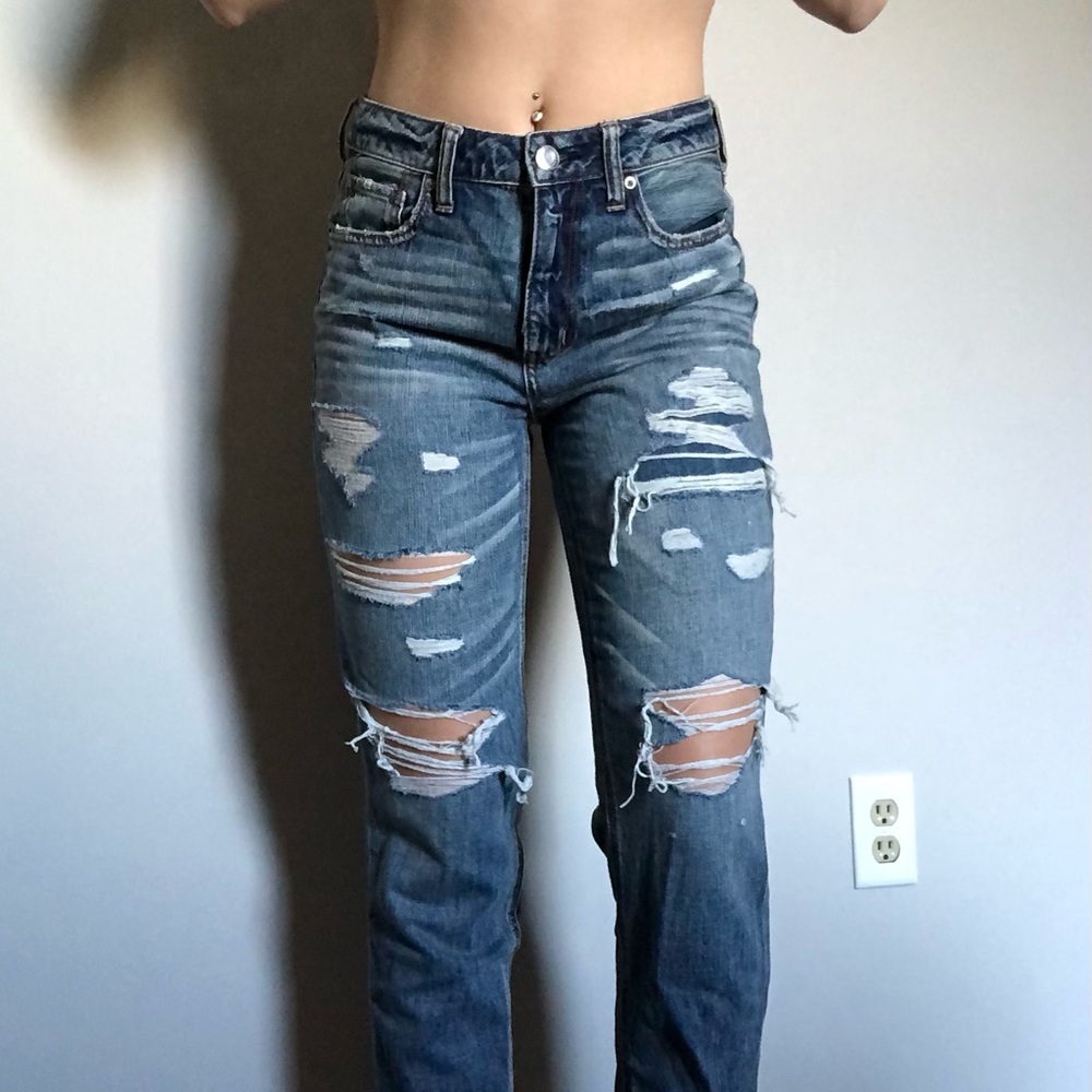 size 6 women american eagle mom jeans